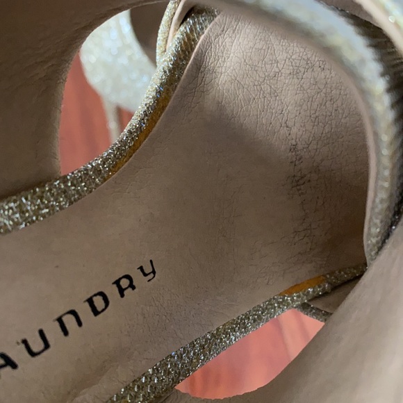 Chinese Laundry Heels - Picture 9 of 13